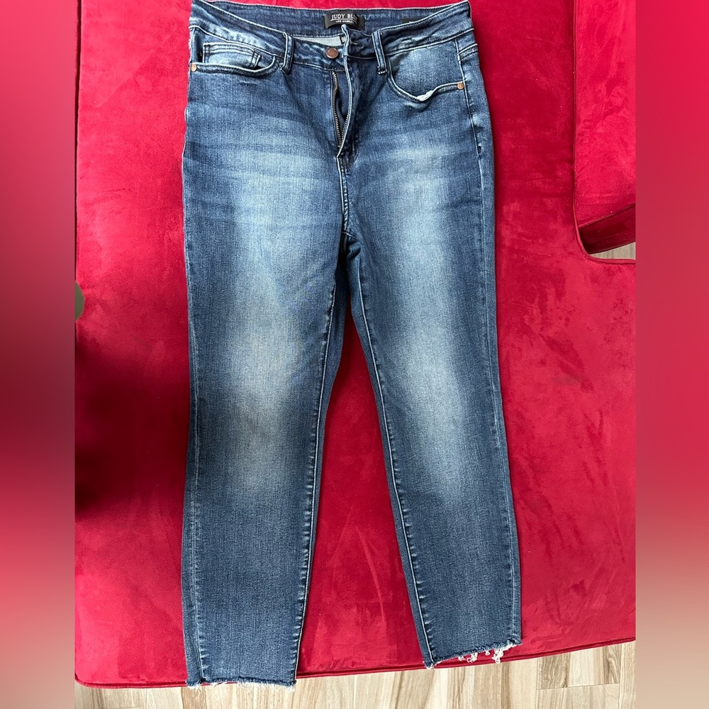 Judy blue jeans. Size 9/29